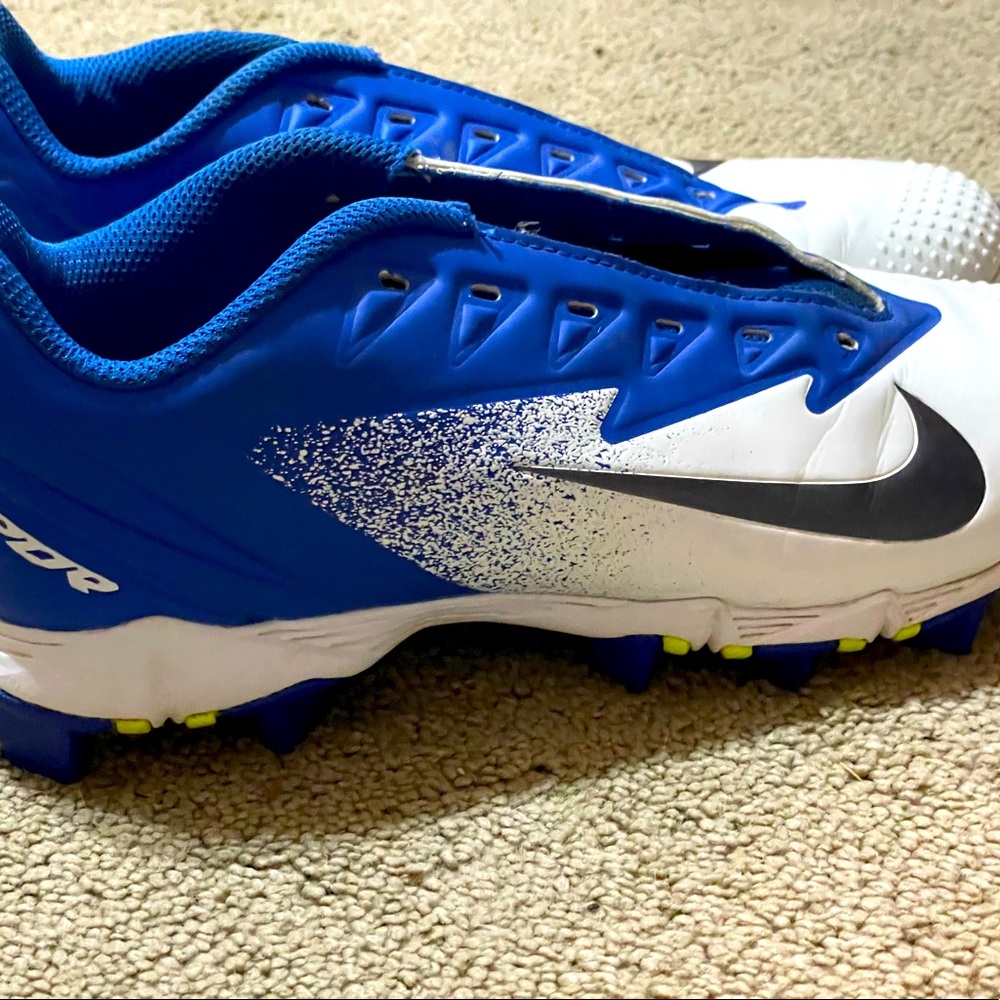 Youth Nike Vapor cleats barely used size 6Y